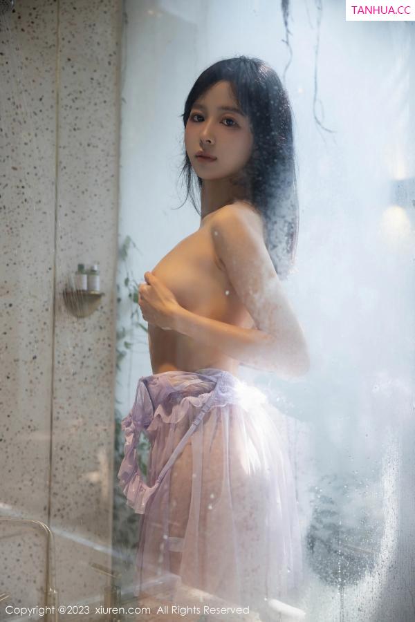 糖豆  [XiuRen]高清写真图 2023.09.27 No.7451 糖豆sisi 睡裙美腿第47张图片